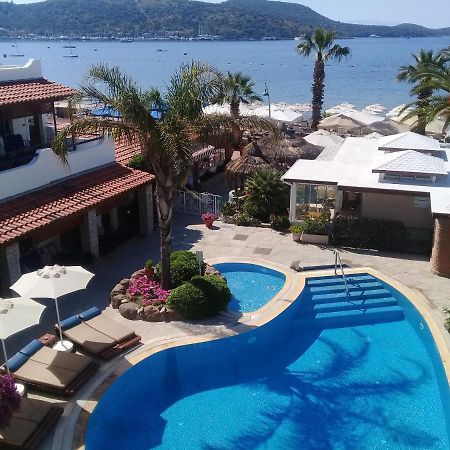 Uzhan Beach Hotel Bitez Extérieur photo