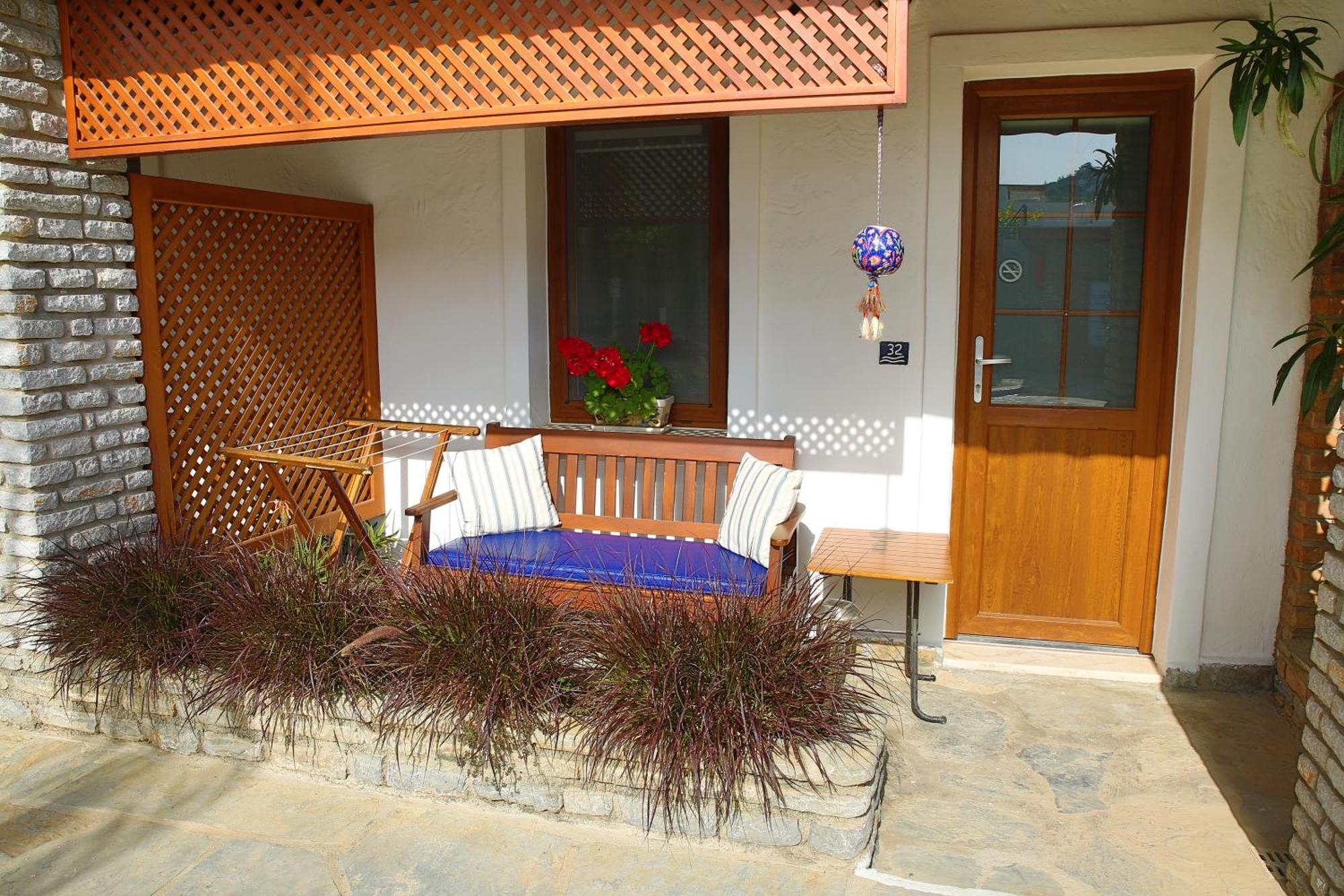Uzhan Beach Hotel Bitez Chambre photo