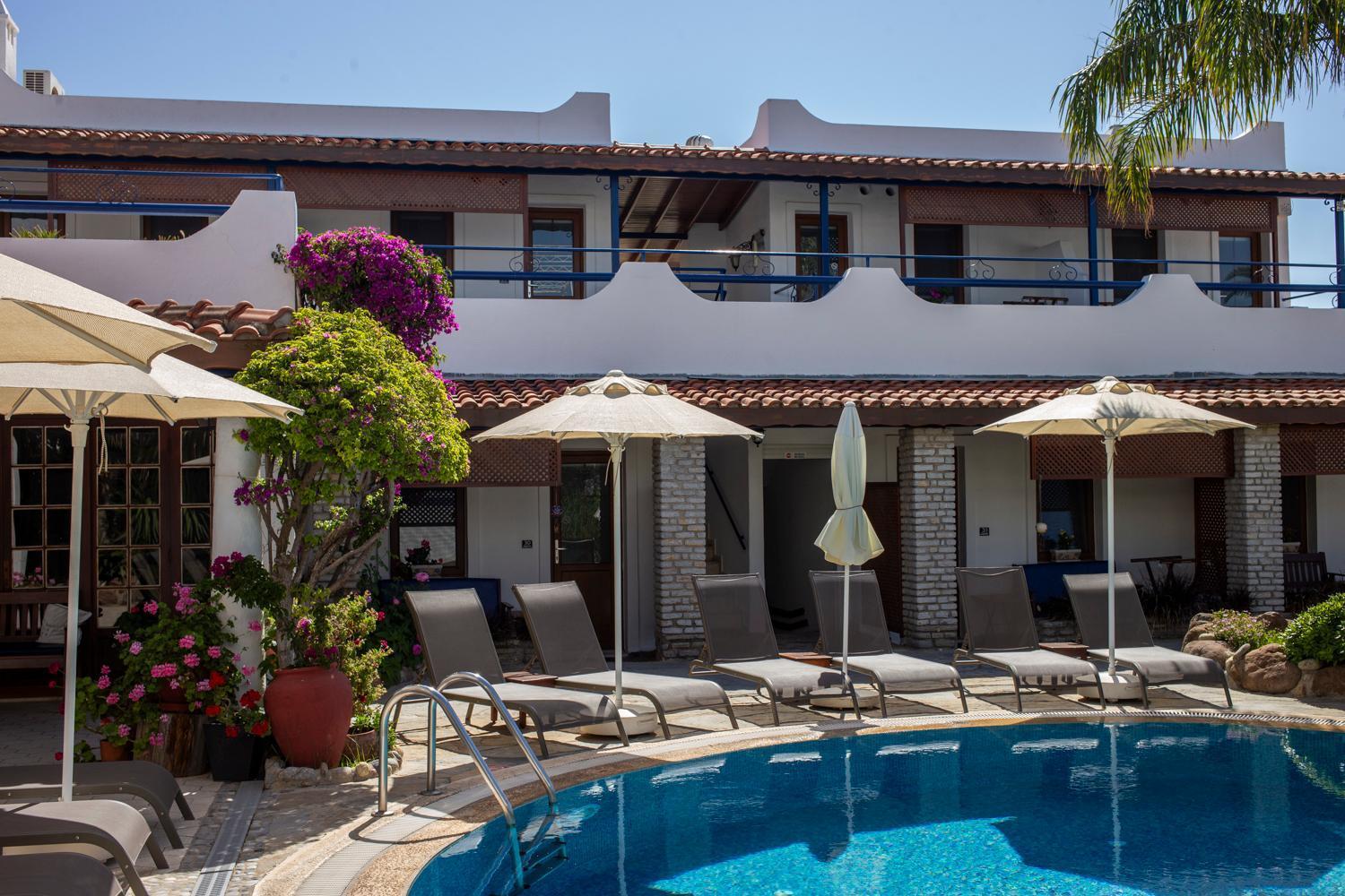Uzhan Beach Hotel Bitez Extérieur photo