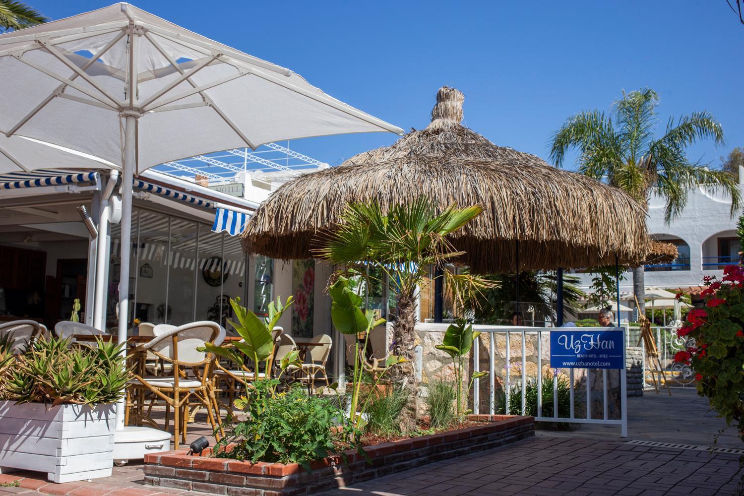 Uzhan Beach Hotel Bitez Extérieur photo
