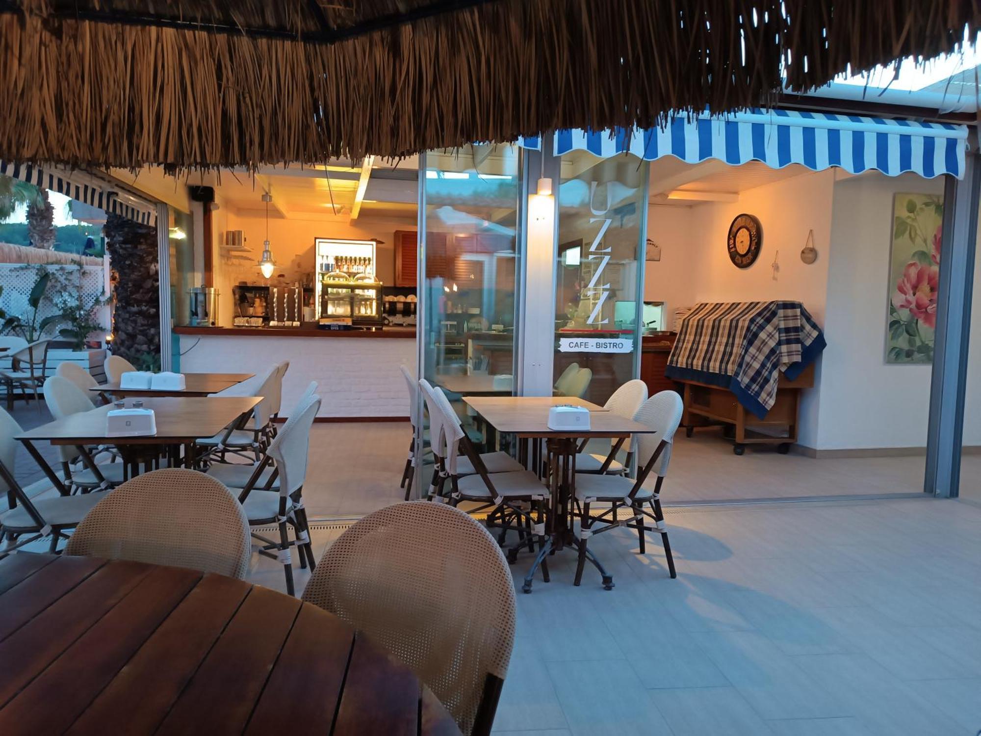 Uzhan Beach Hotel Bitez Extérieur photo